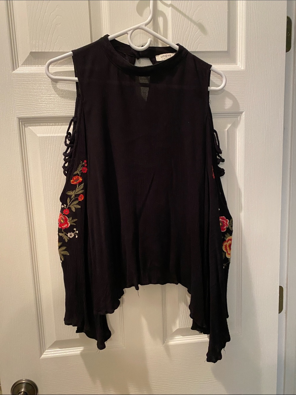 Umgee Black Bare-shoulder Top with Floral Embroidery